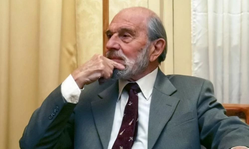 Τζορτζ Μπλέηκ: Απεβίωσε ο Βρετανός διπλός πράκτορας της KGB